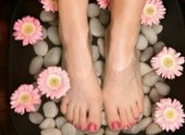 Уход за ногами – ванночки, массаж, упражнения 